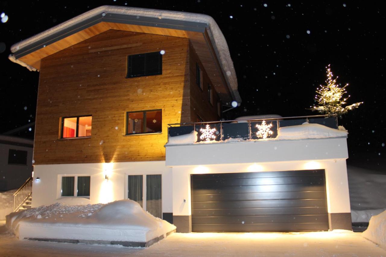 Appartement Bergzeit Gaschurn Bagian luar foto