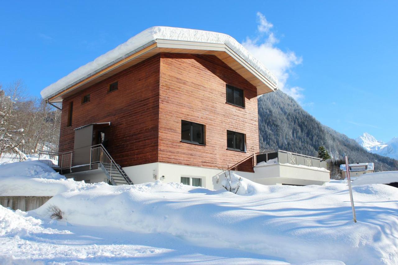 Appartement Bergzeit Gaschurn Bagian luar foto